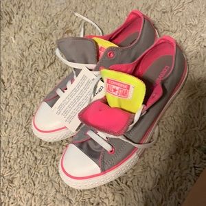 Girls Converse